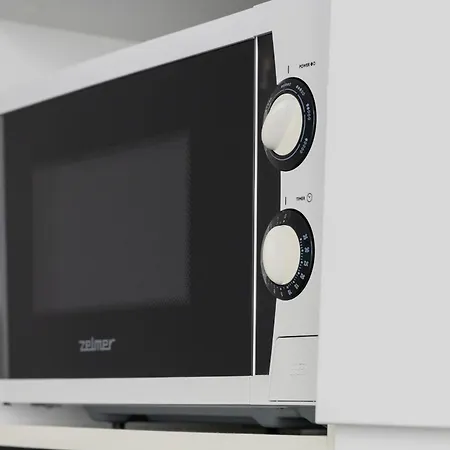 Sky Blue Chmielna Near Old Town In By Renters * גדנסק