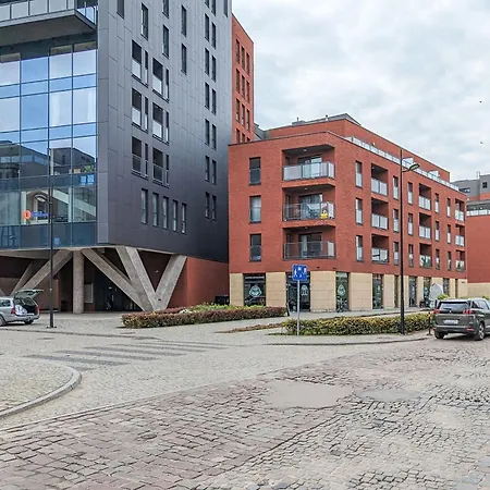 Sky Blue Chmielna Near Old Town In By Renters *