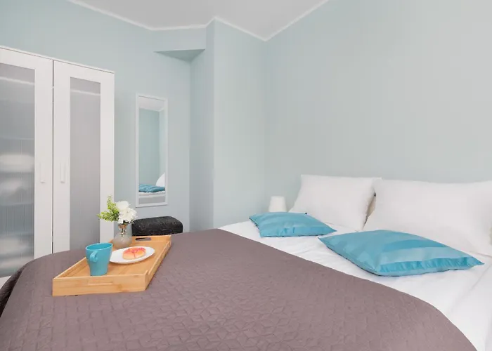 Sky Blue Chmielna Near Old Town In By Renters 아파트 그단스크