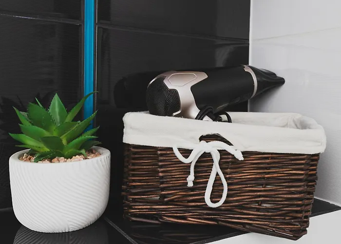 아파트 Sky Blue Chmielna Near Old Town In By Renters *