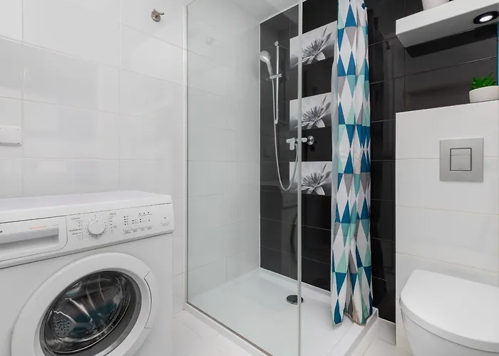 Sky Blue Chmielna Near Old Town In By Renters 아파트 그단스크