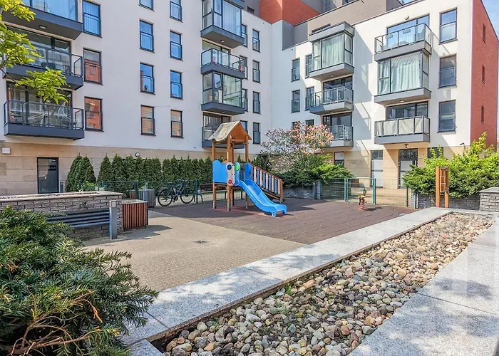 Sky Blue Chmielna Near Old Town In By Renters * 그단스크